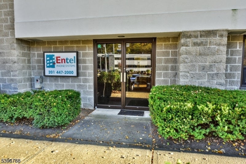 Photo of Listing #3997370