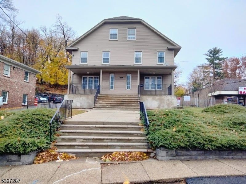 Photo of Listing #3998425