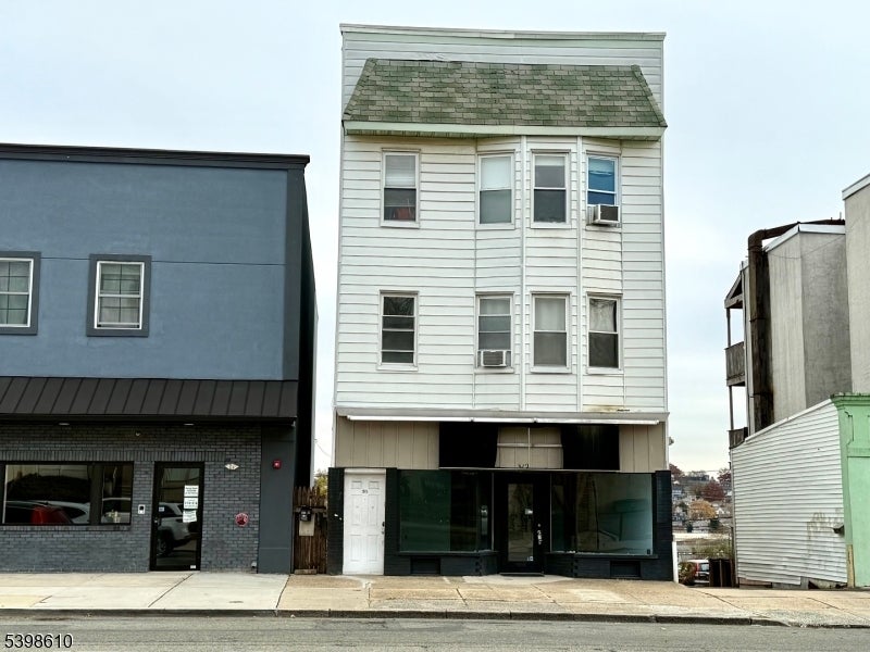 Photo of Listing #3999164