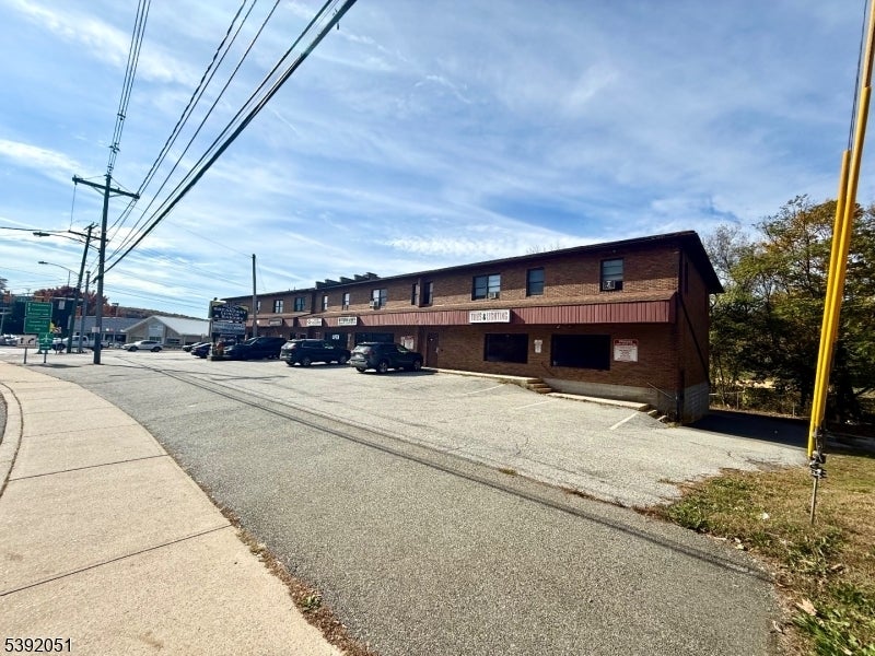 Photo of Listing #3999326