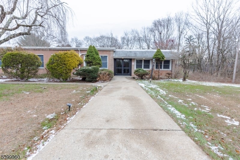 Photo of Listing #4000536