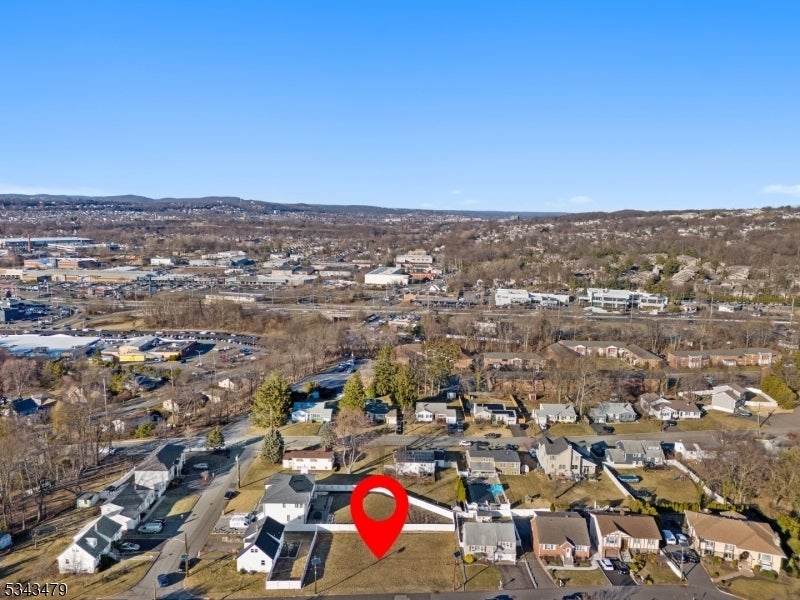 Photo of Listing #3950303