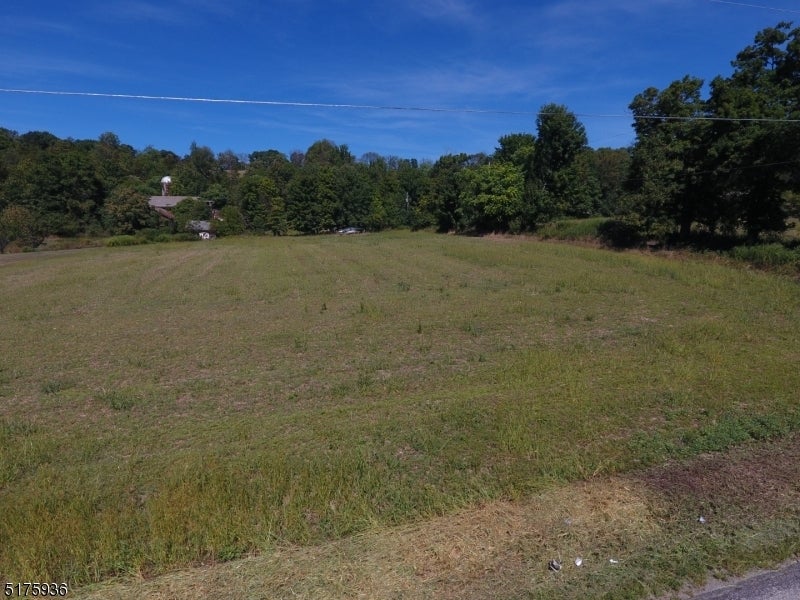 Photo of Listing #3952564