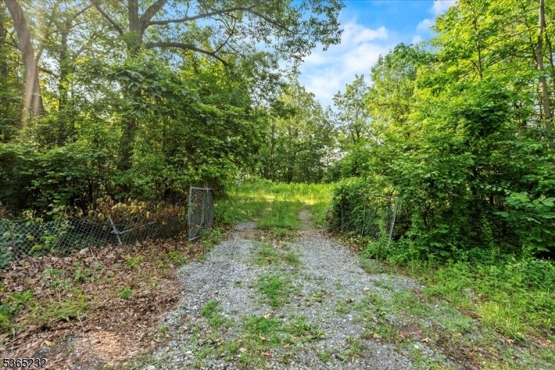 Photo of Listing #3970636