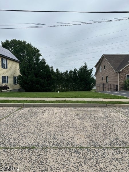 Photo of Listing #3972227