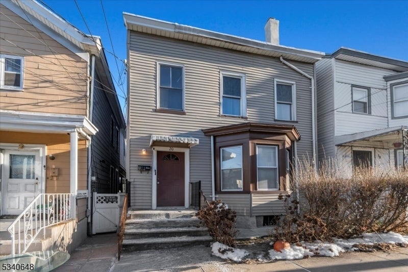 Photo of Listing #3947944