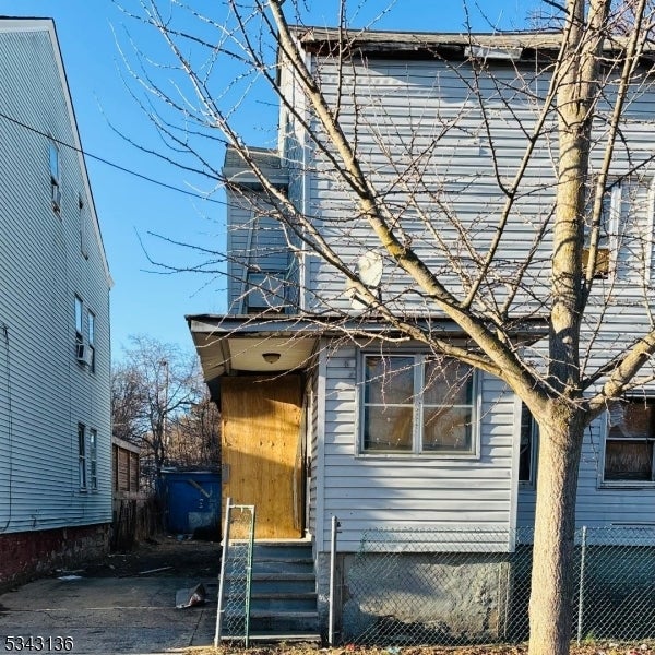 Photo of Listing #3950049