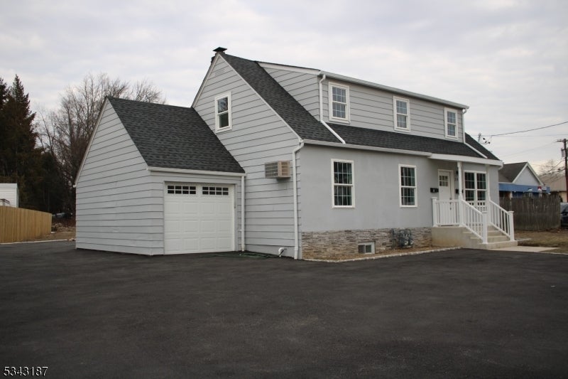 Photo of Listing #3950350