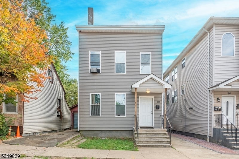 Photo of Listing #3955764