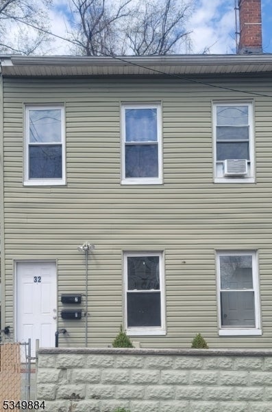Photo of Listing #3955840