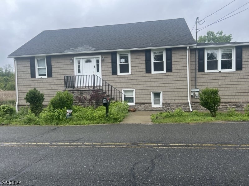 Photo of Listing #3956273