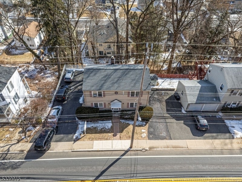 Photo of Listing #3957753