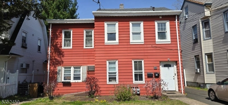 Photo of Listing #3957970