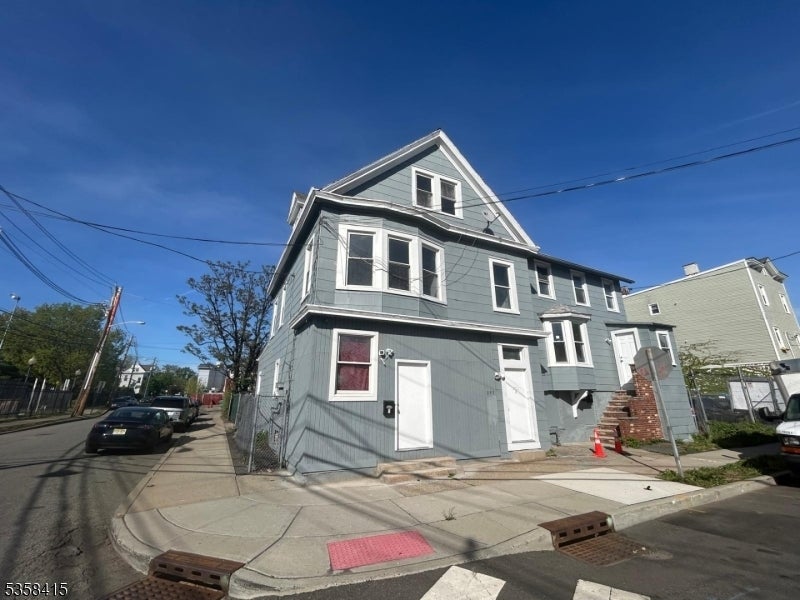 257 New St, City Of Orange Twp.