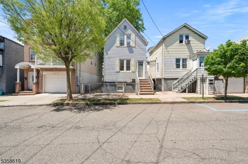 Photo of Listing #3964104