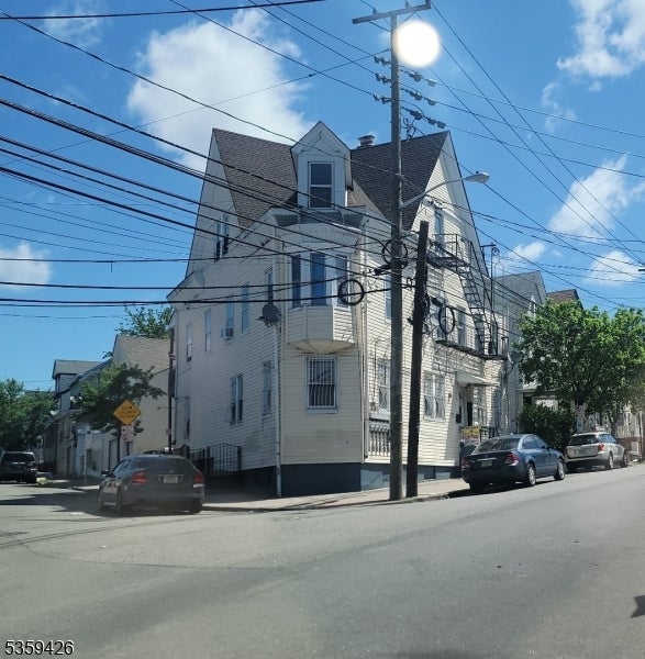 Photo of Listing #3964368