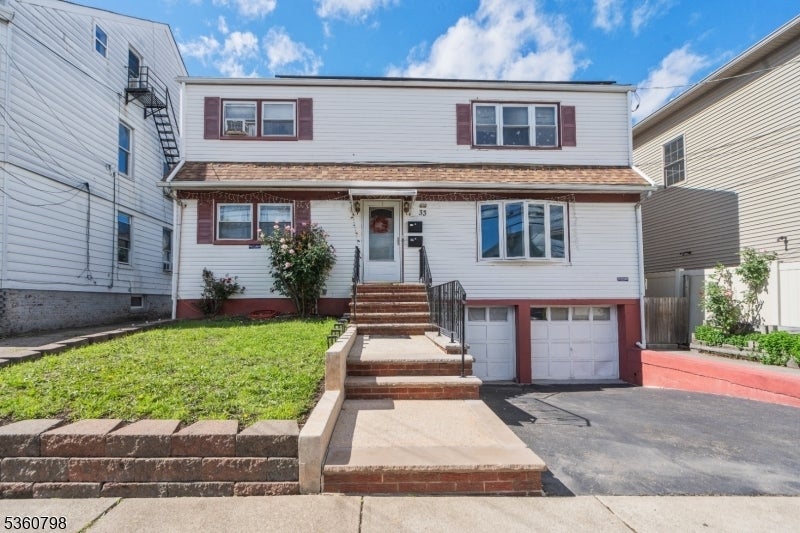 Photo of Listing #3966141