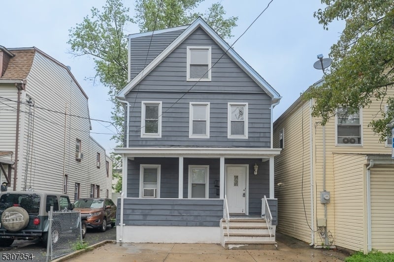 Photo of Listing #3969049