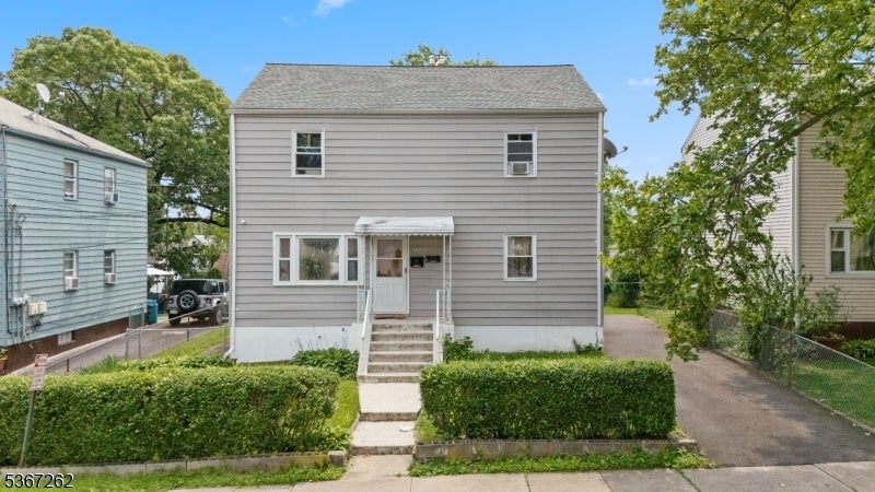 Photo of Listing #3971366