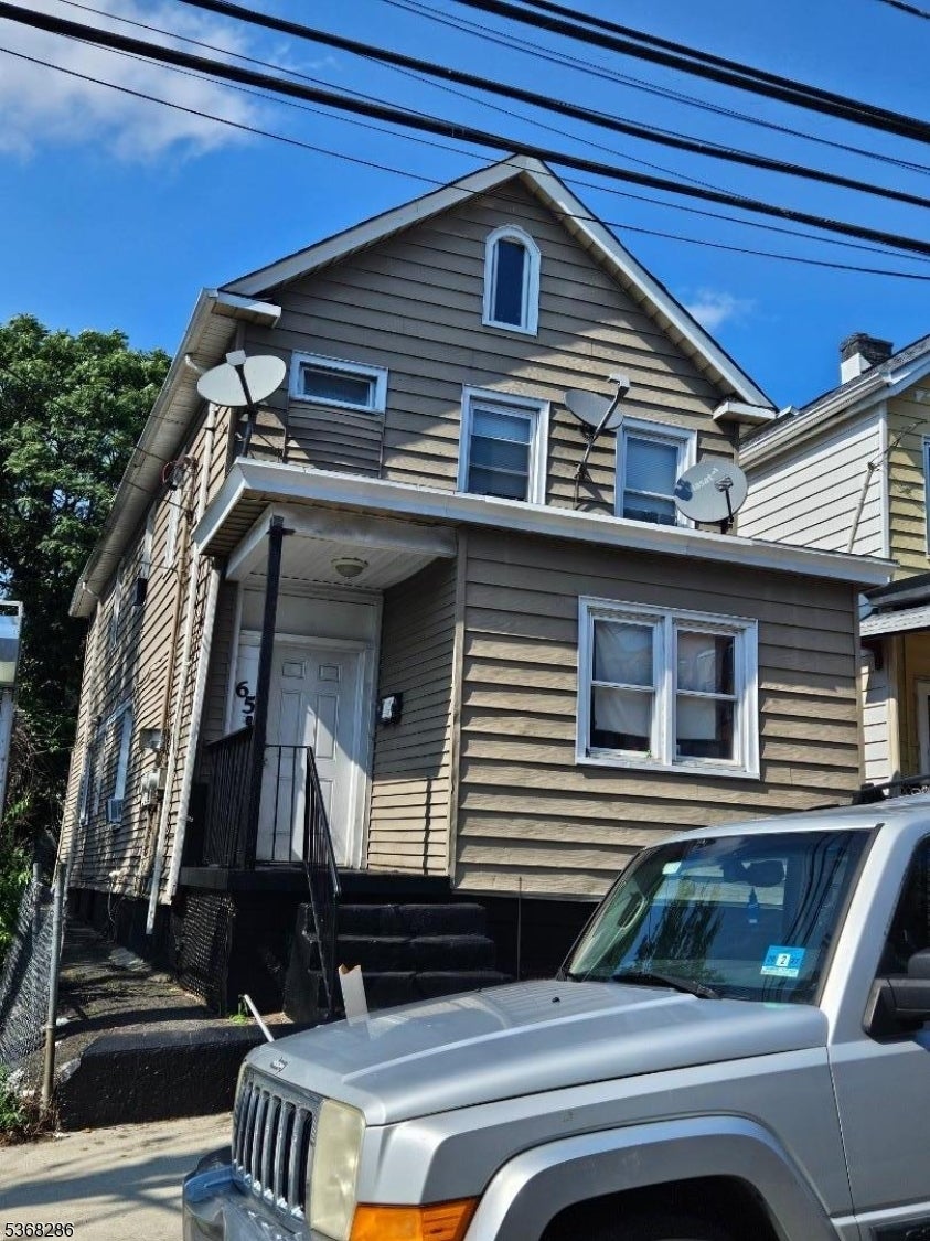 Photo of Listing #3972372
