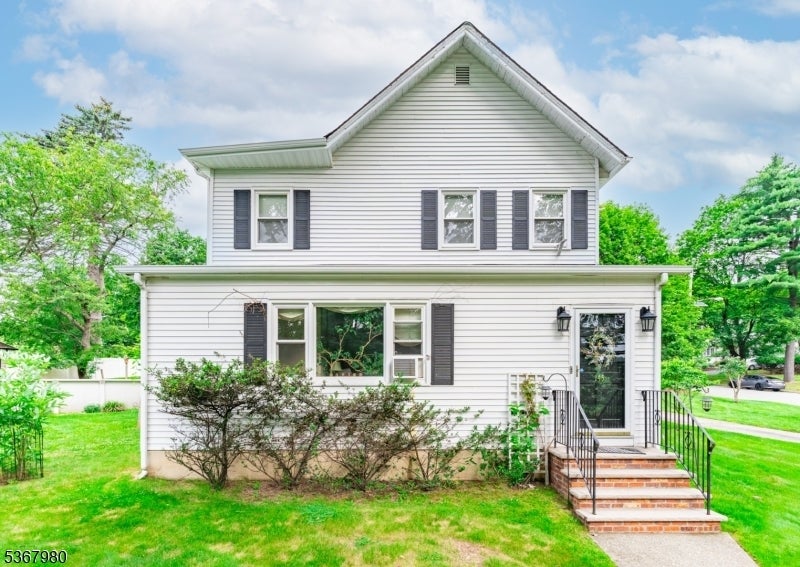 Photo of Listing #3972728