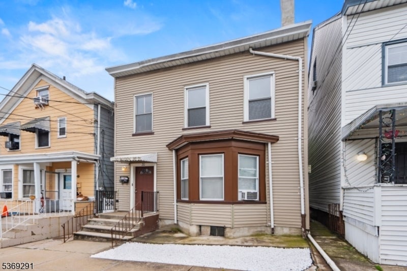 Photo of Listing #3973171
