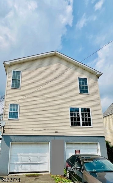 Photo of Listing #3976373