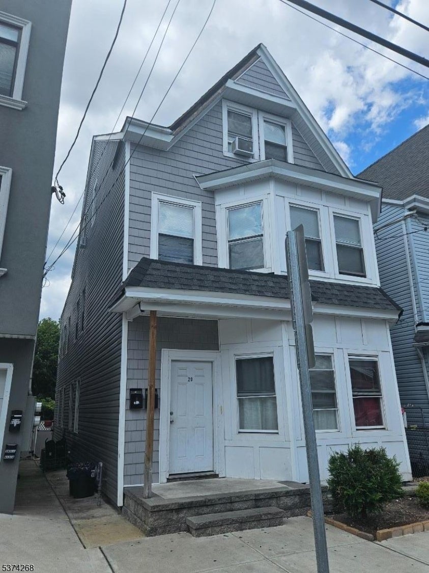 Photo of Listing #3978419
