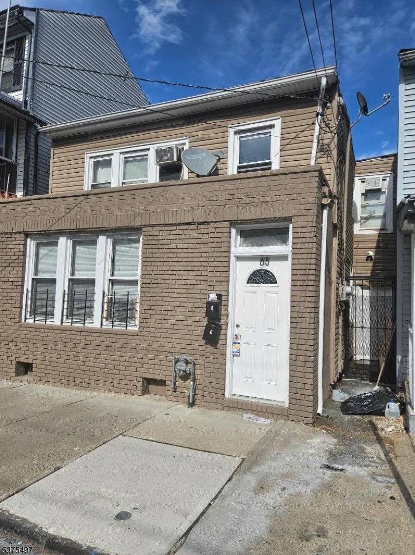 Photo of Listing #3978657