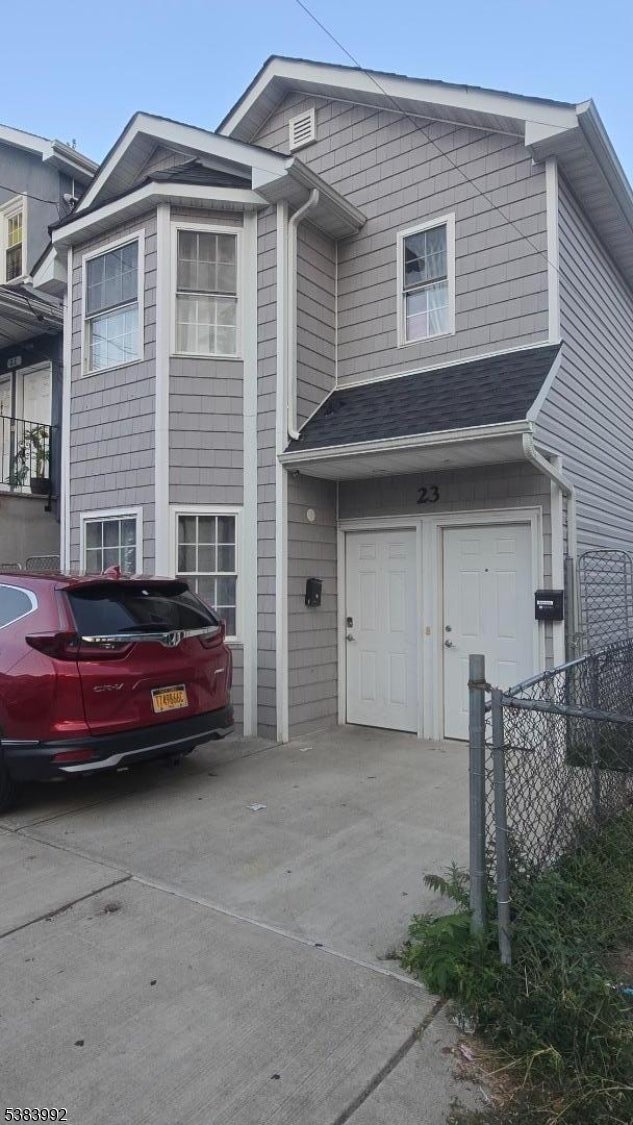 Photo of Listing #3990585