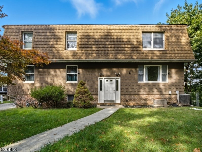 Photo of Listing #3992848