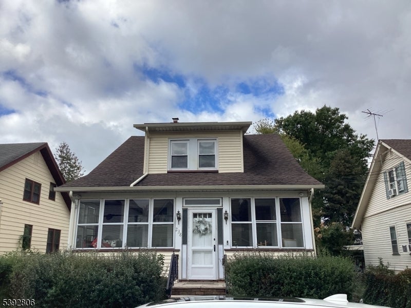 Photo of Listing #3994219