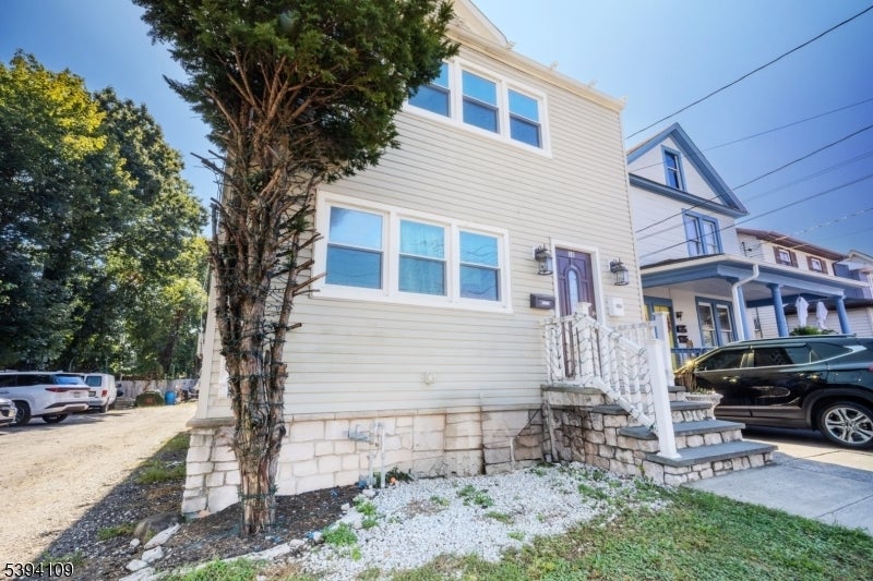 Photo of Listing #3995070