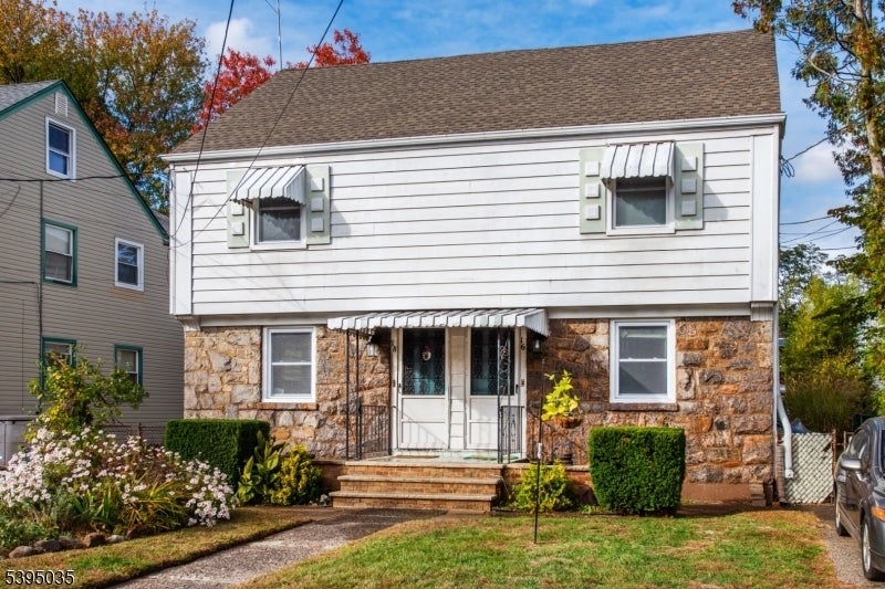 Photo of Listing #3996009