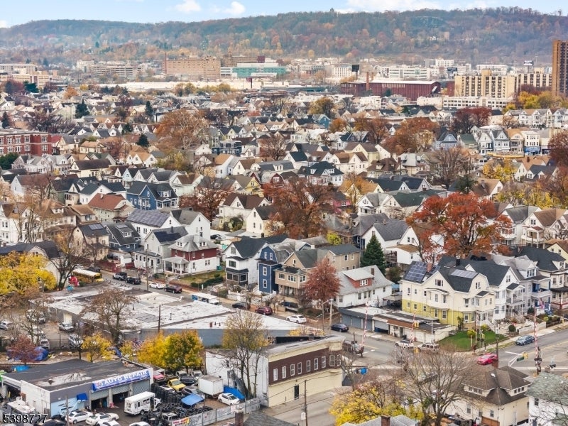 Photo of Listing #3999167