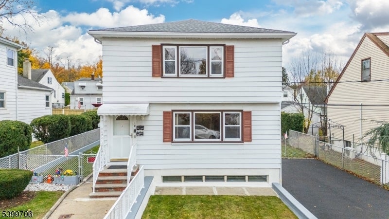 Photo of Listing #3999982