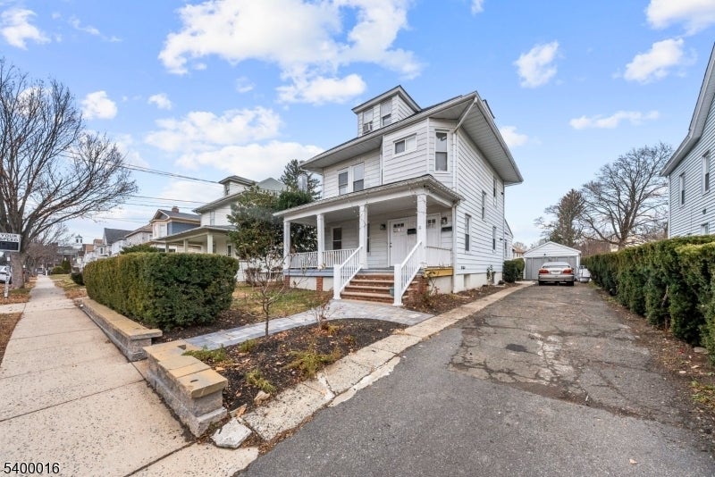 Photo of Listing #4000975