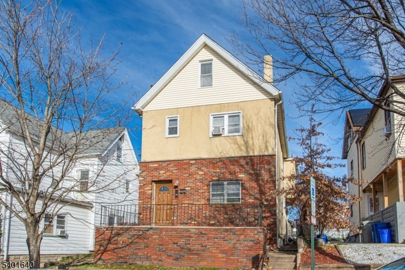 Photo of Listing #4001737