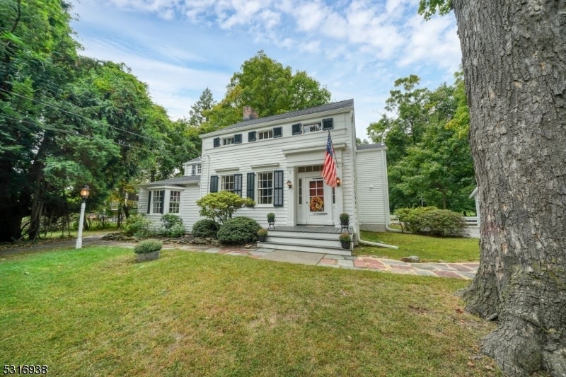 Photo of Listing #3927871