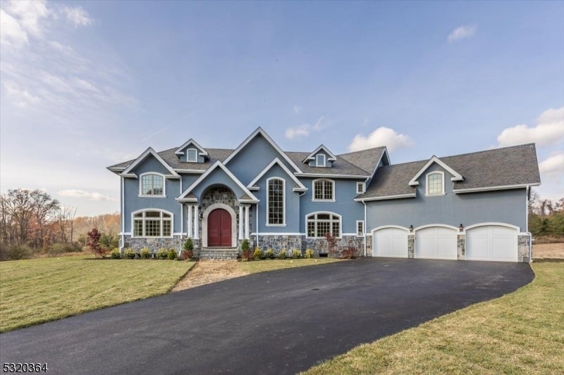Photo of Listing #3934116