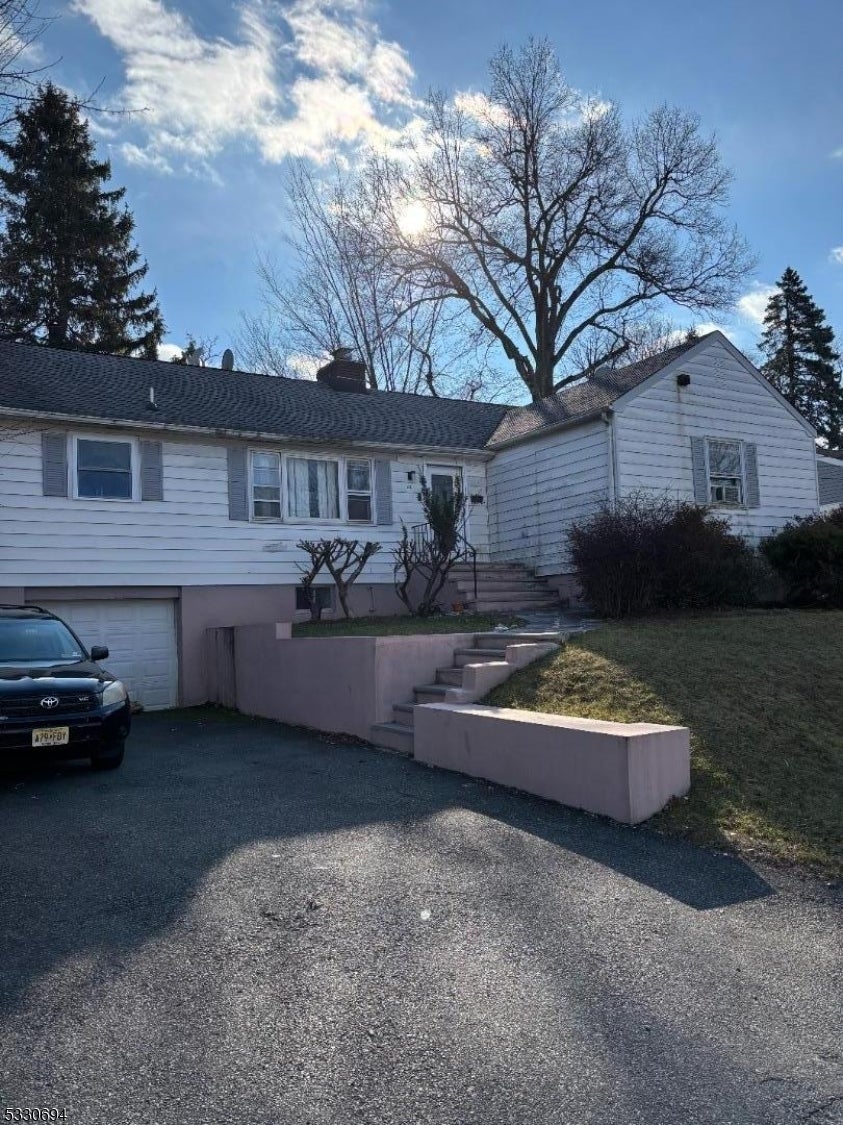 Photo of Listing #3940694