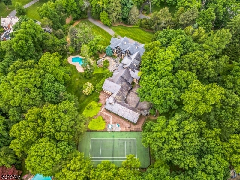 Photo of Listing #3941116