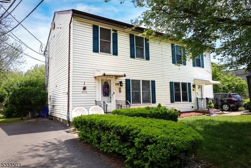 Photo of Listing #3942059