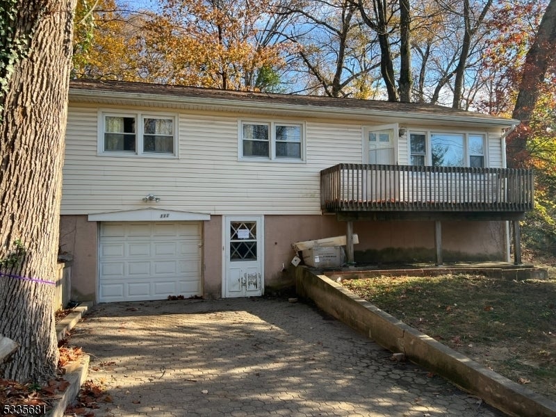 Photo of Listing #3943856