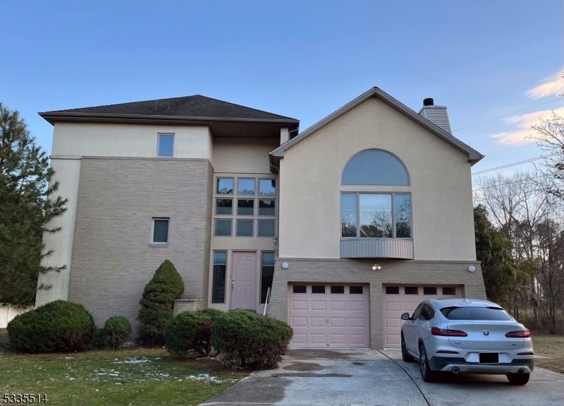 Photo of Listing #3943967
