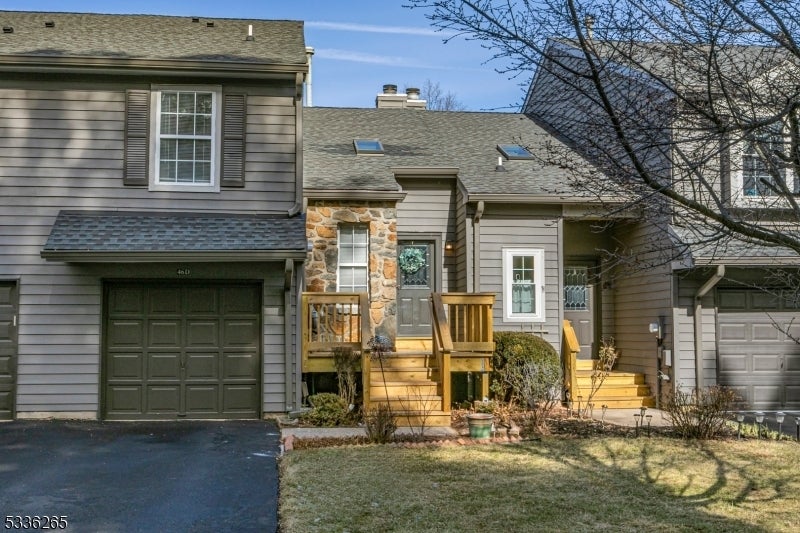 Photo of Listing #3944993