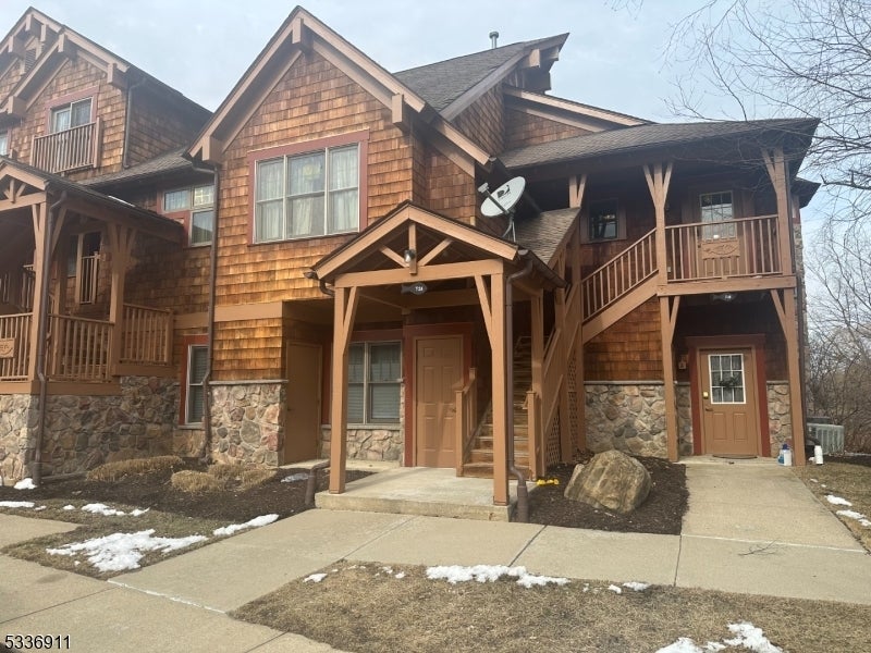 Photo of Listing #3945041