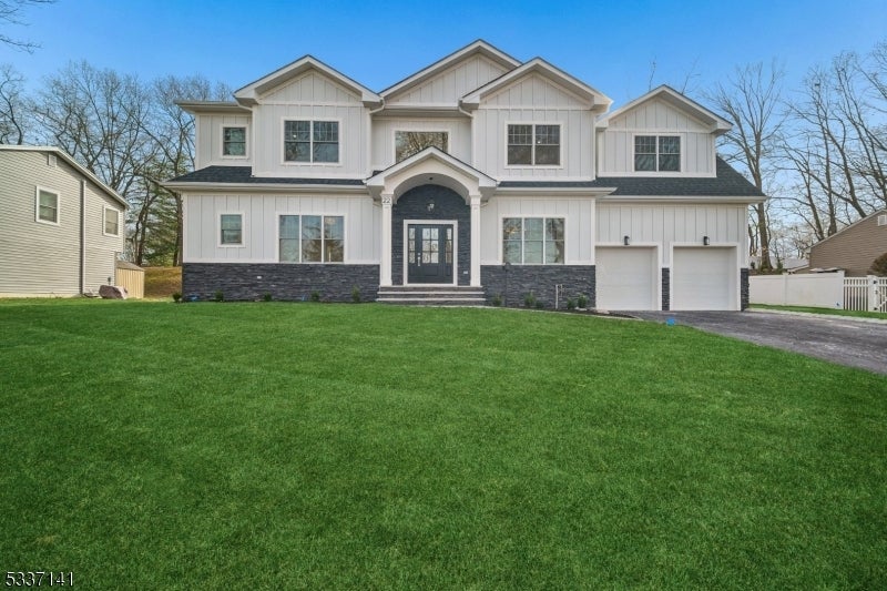 Photo of Listing #3945048