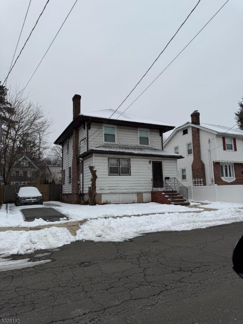 Photo of Listing #3945895