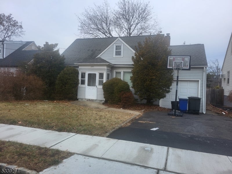 Photo of Listing #3946813